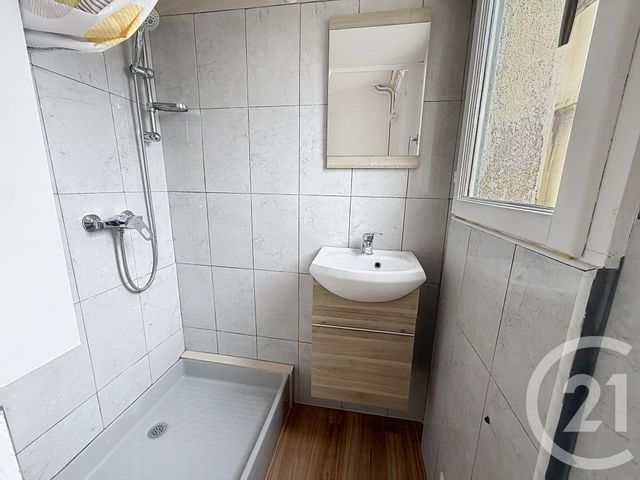 Appartement F1 à vendre - 1 pièce - 22.11 m2 - PARIS - 75013 - ILE-DE-FRANCE - Century 21 K.B. Immobilier